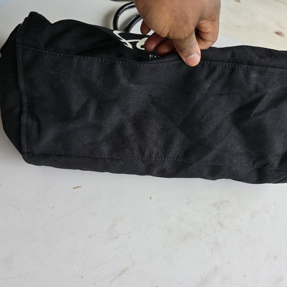 Victorias Secret Weekender Tote Shoulder Bag Gold Chain Black White Beach New - Picture 8 of 13